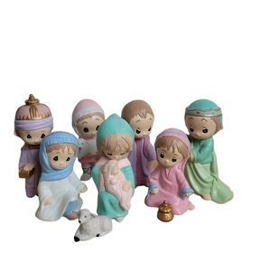Vintage 1983/1984 Duncun Enterprises Ceramic Nativity Set Pastel Colors